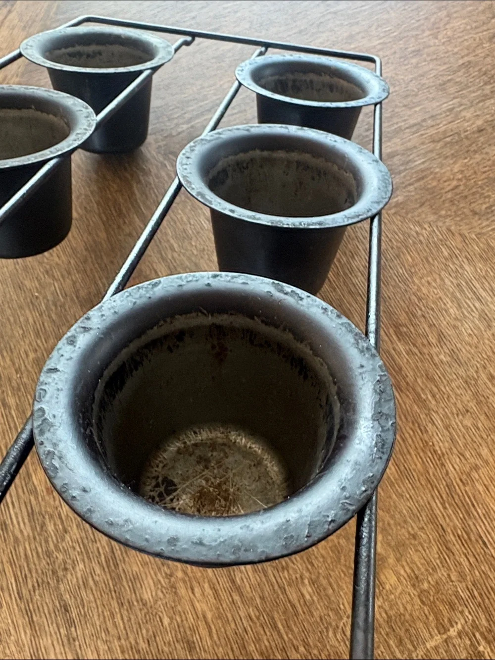 VTG steel wire-frame popover pan